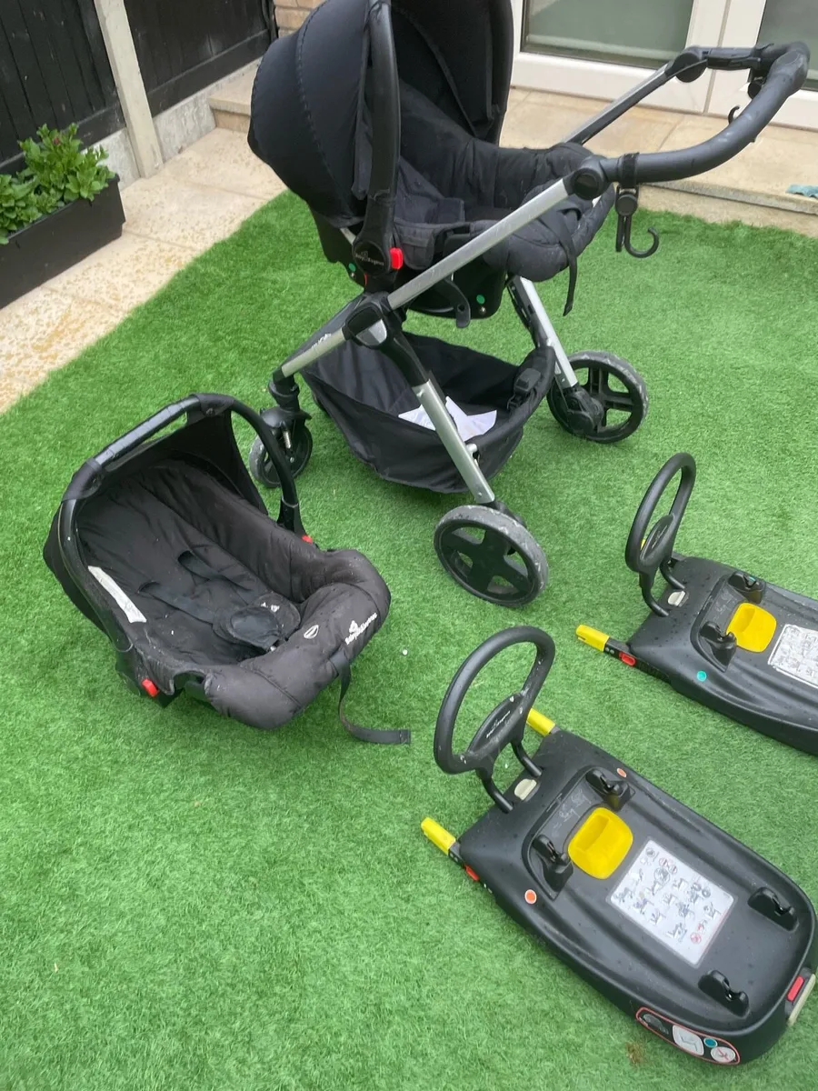 Baby buggy travel system open to reasonable offers - Image 4