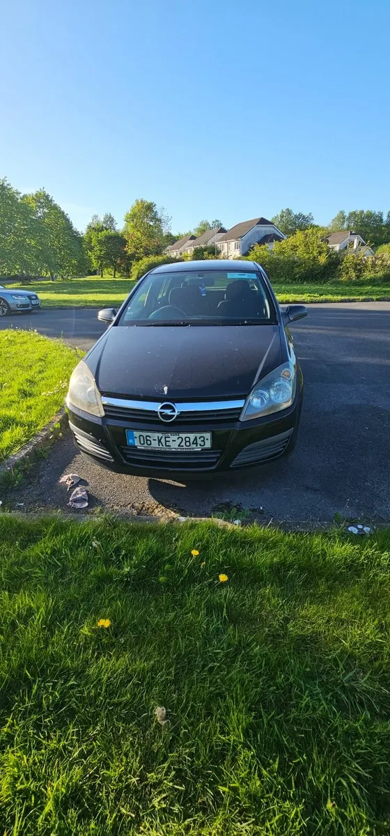 Opel Astra 2006 - Image 1