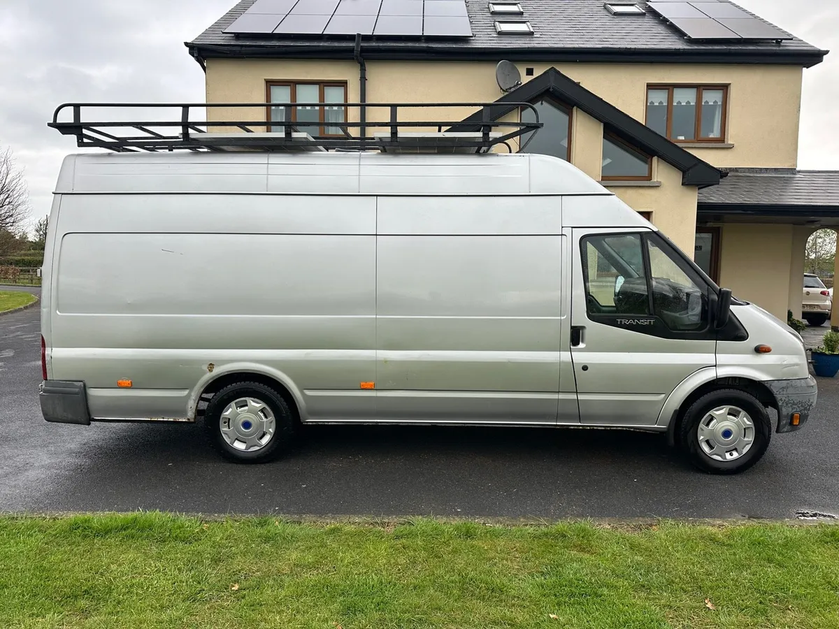 Ford Jumbo Transit Full Off Grid Conversion - Image 4