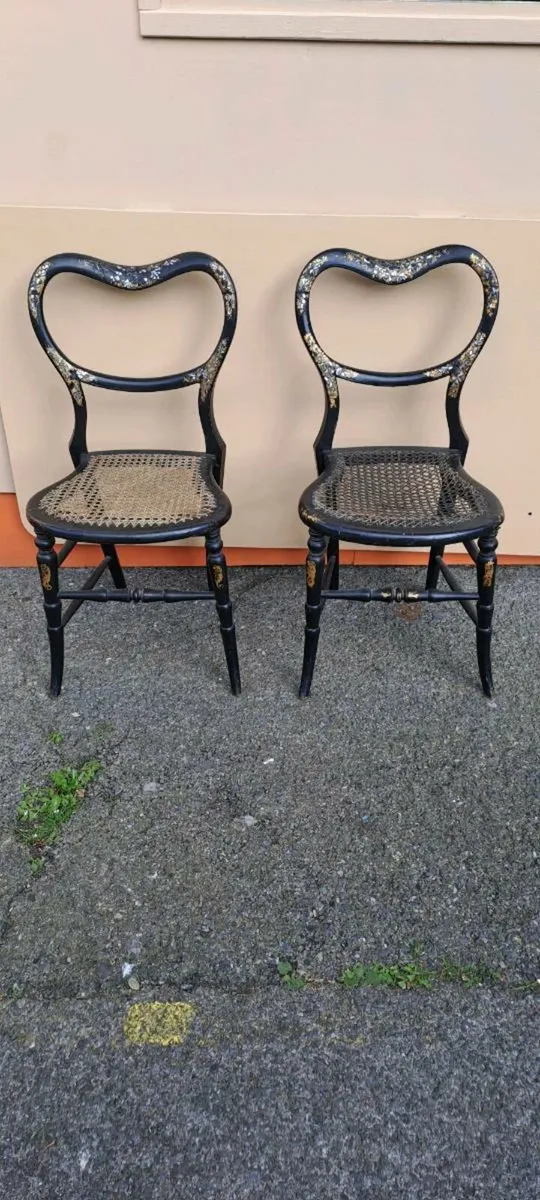 2 Victorian Black Lacquered side chairs - Image 1