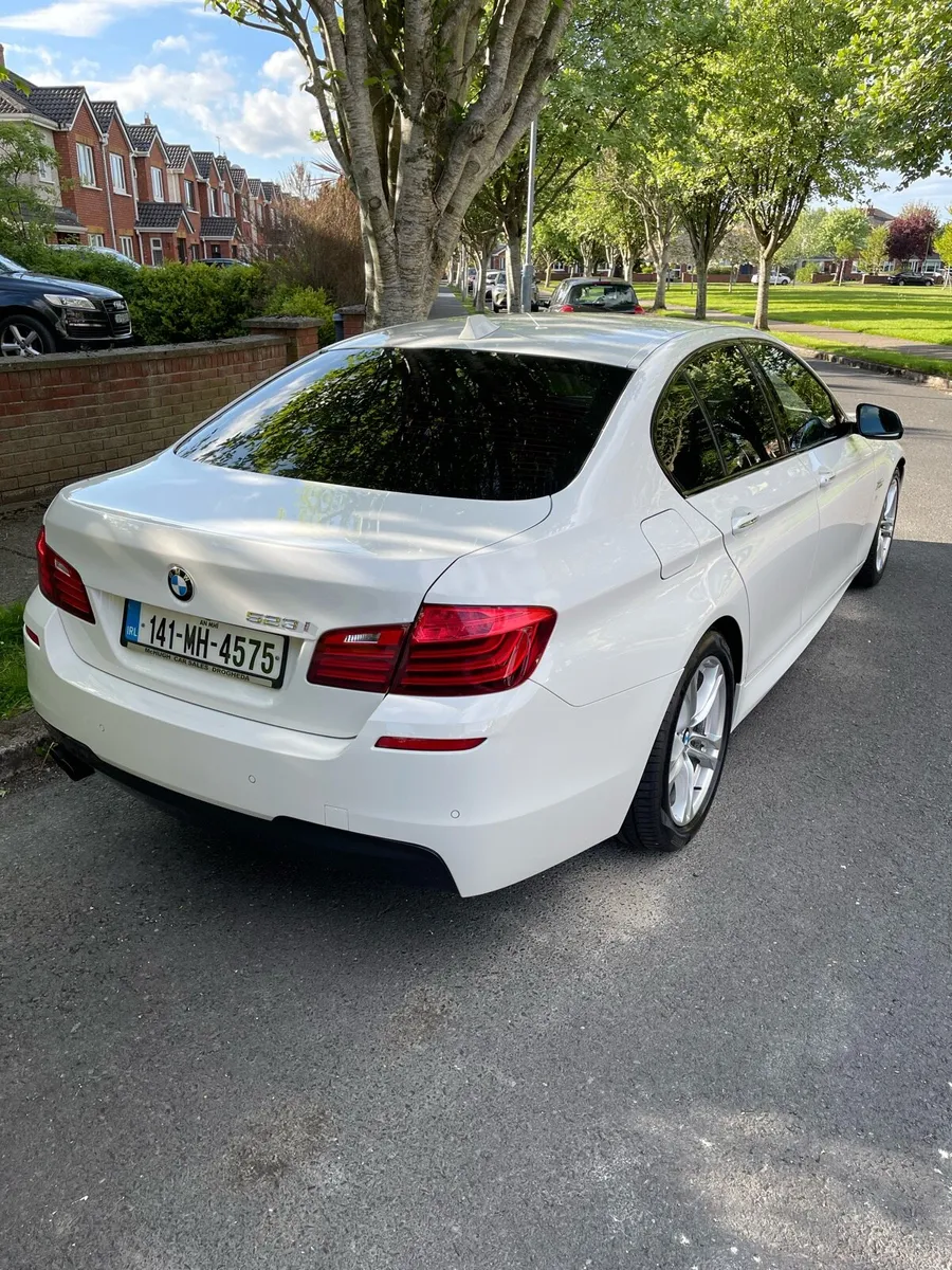 BMW 520i LCI MSport Alcantara Automatic - Image 2