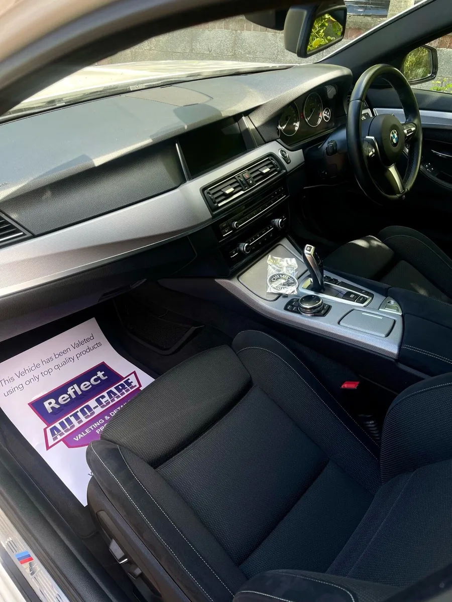 Stunning BMW 523i LCI MSport - Image 2
