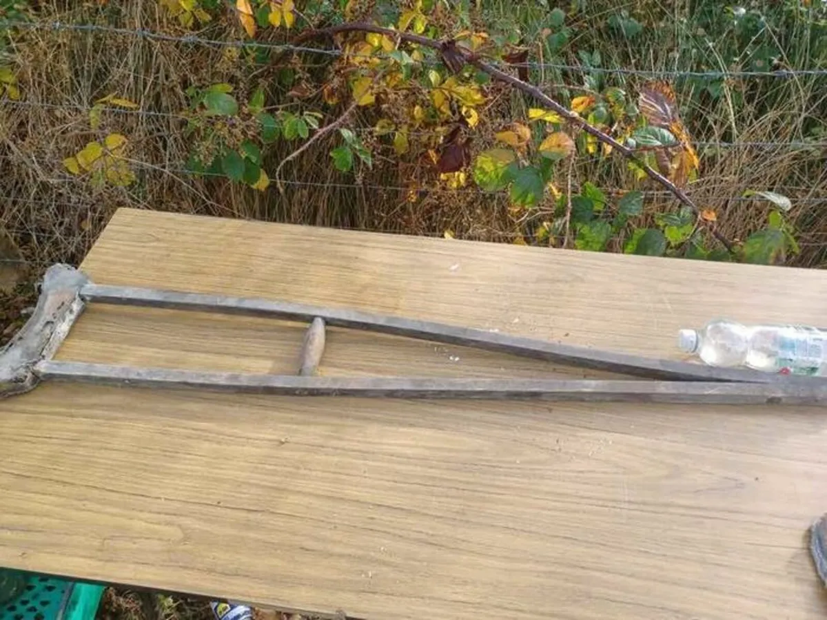Vintage wooden crutch - Image 1