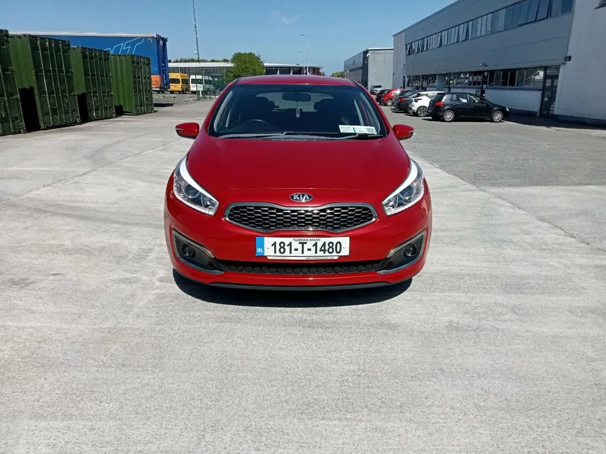 Kia Ceed 2018 - Image 2