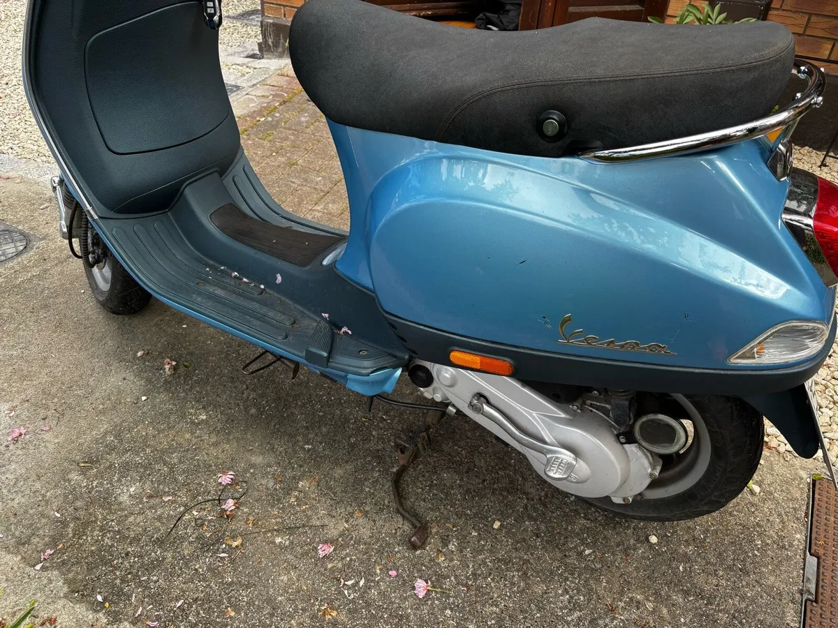Vespa - Image 4