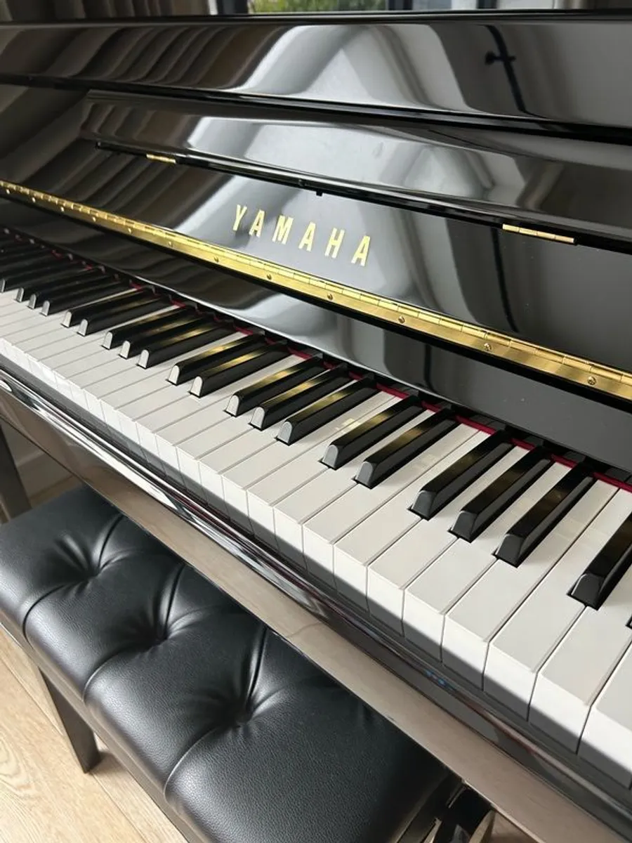YAMAHA B3 Upright Piano - Image 3