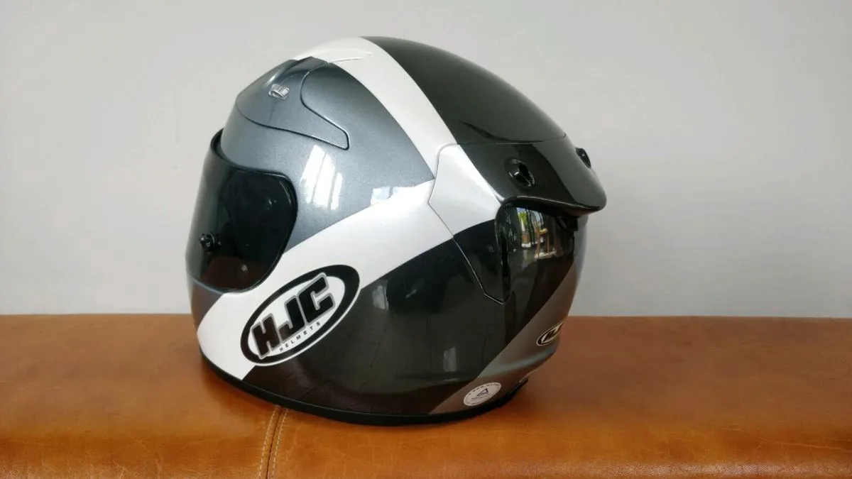 HJC RPHA 10-Plus Helmet - Image 3