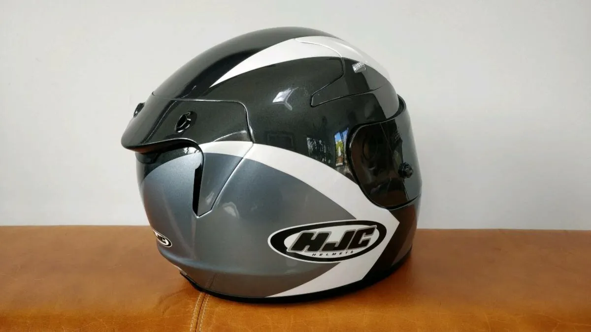 HJC RPHA 10-Plus Helmet - Image 4