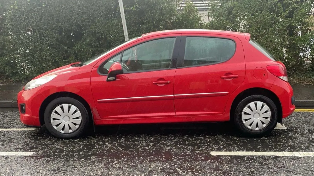 Peugeot 207 2012 - Image 4
