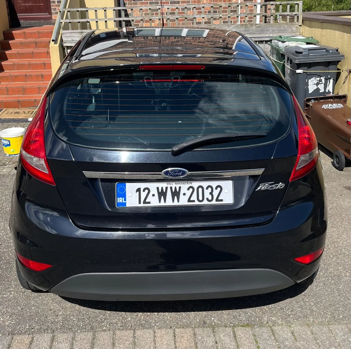 Ford Fiesta 2012 - Image 2