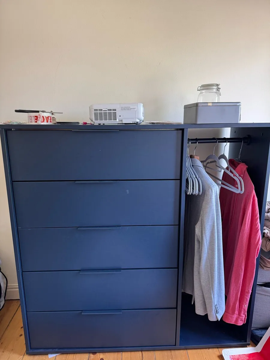 Wardrobe and chest of drawers