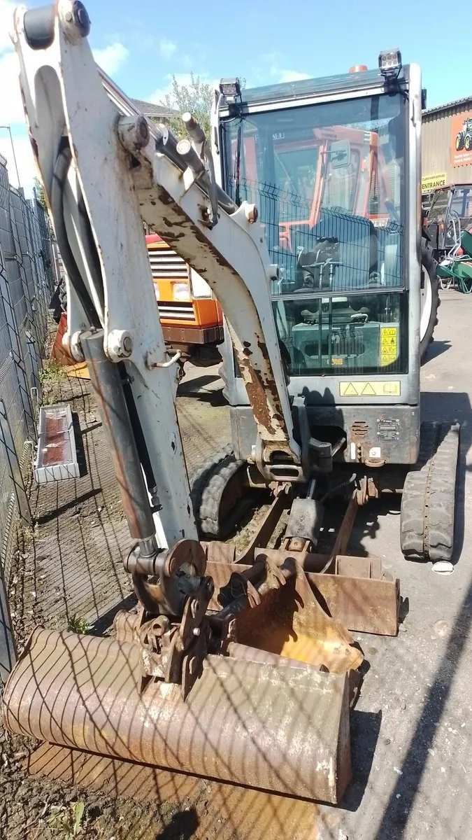 2015 Bobcat  1-9 tone digger - Image 4
