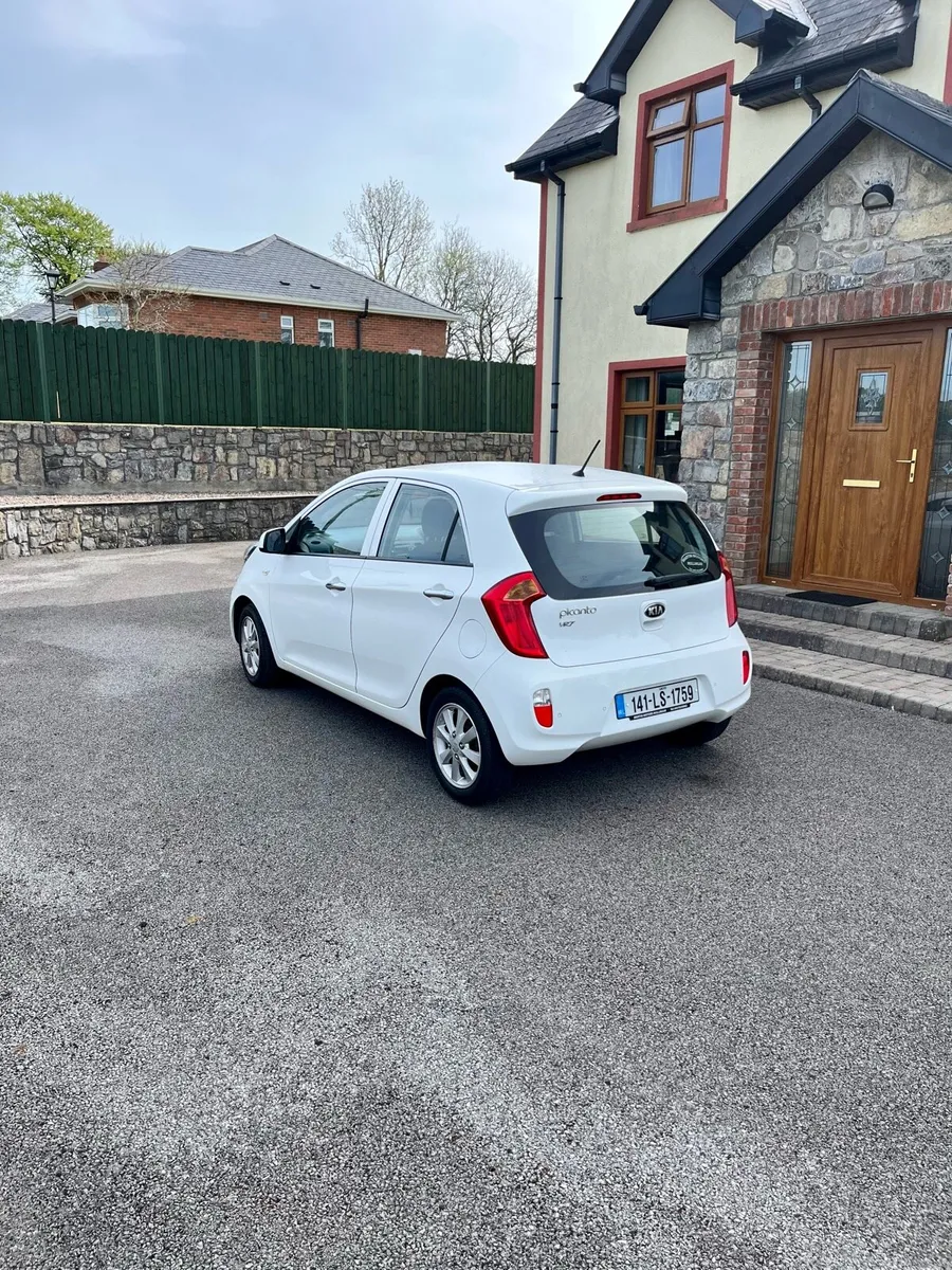 Kia Picanto 1.0 VR7 - Image 4