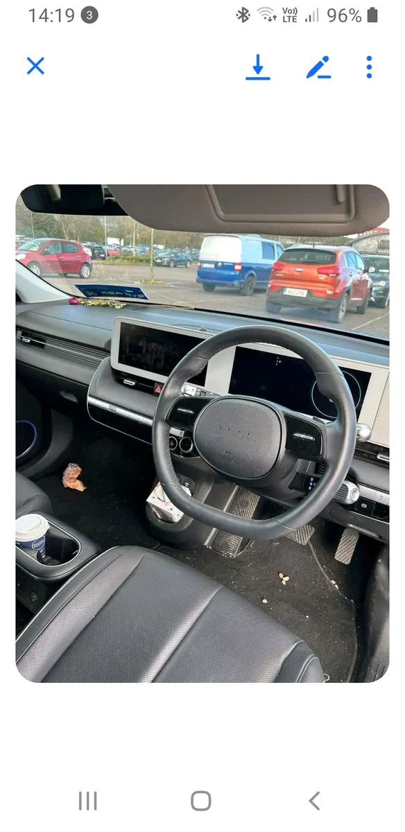 Car - Image 1