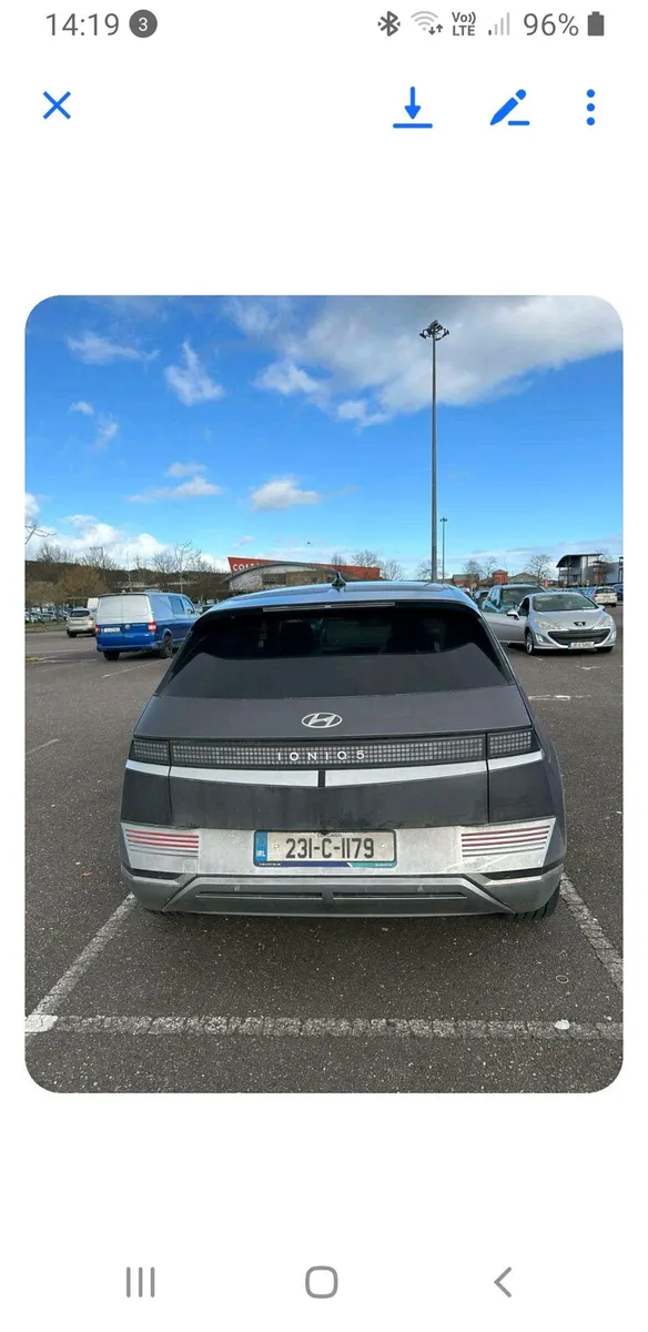 Car - Image 2