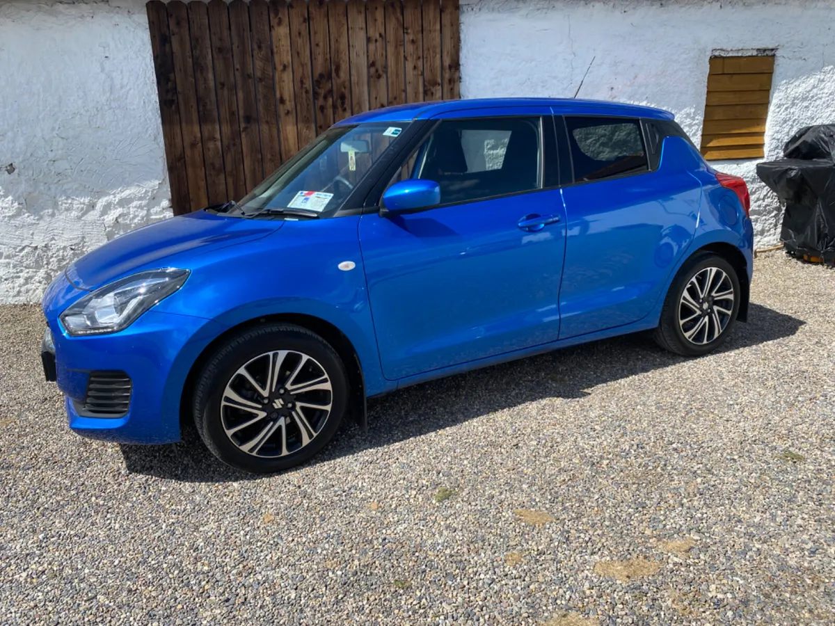Suzuki Swift 2024 / Finance Arranged - Image 1