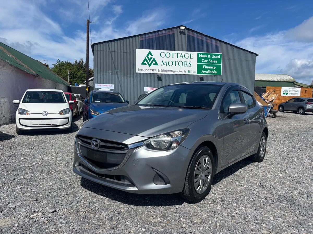 Mazda Demio - Image 2