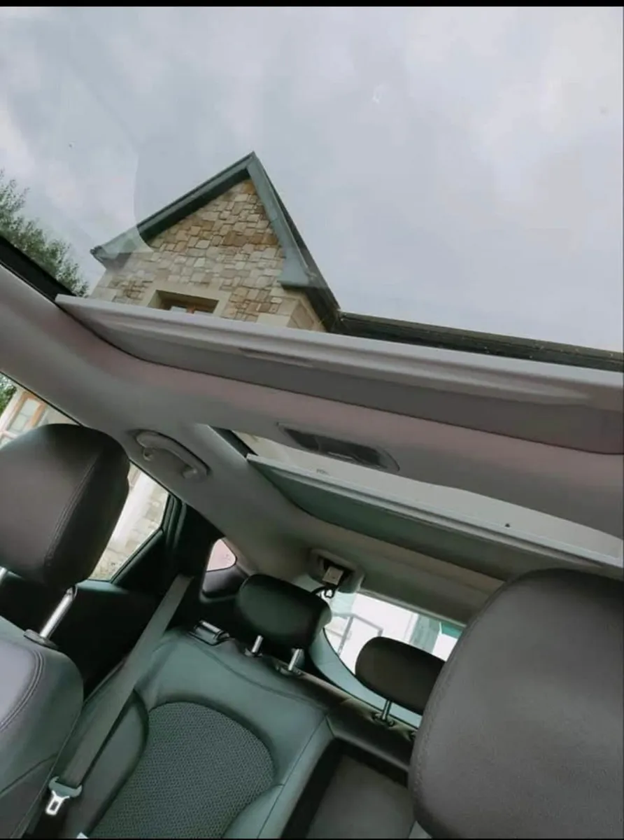 Hyundai ix35 2012 - Image 2