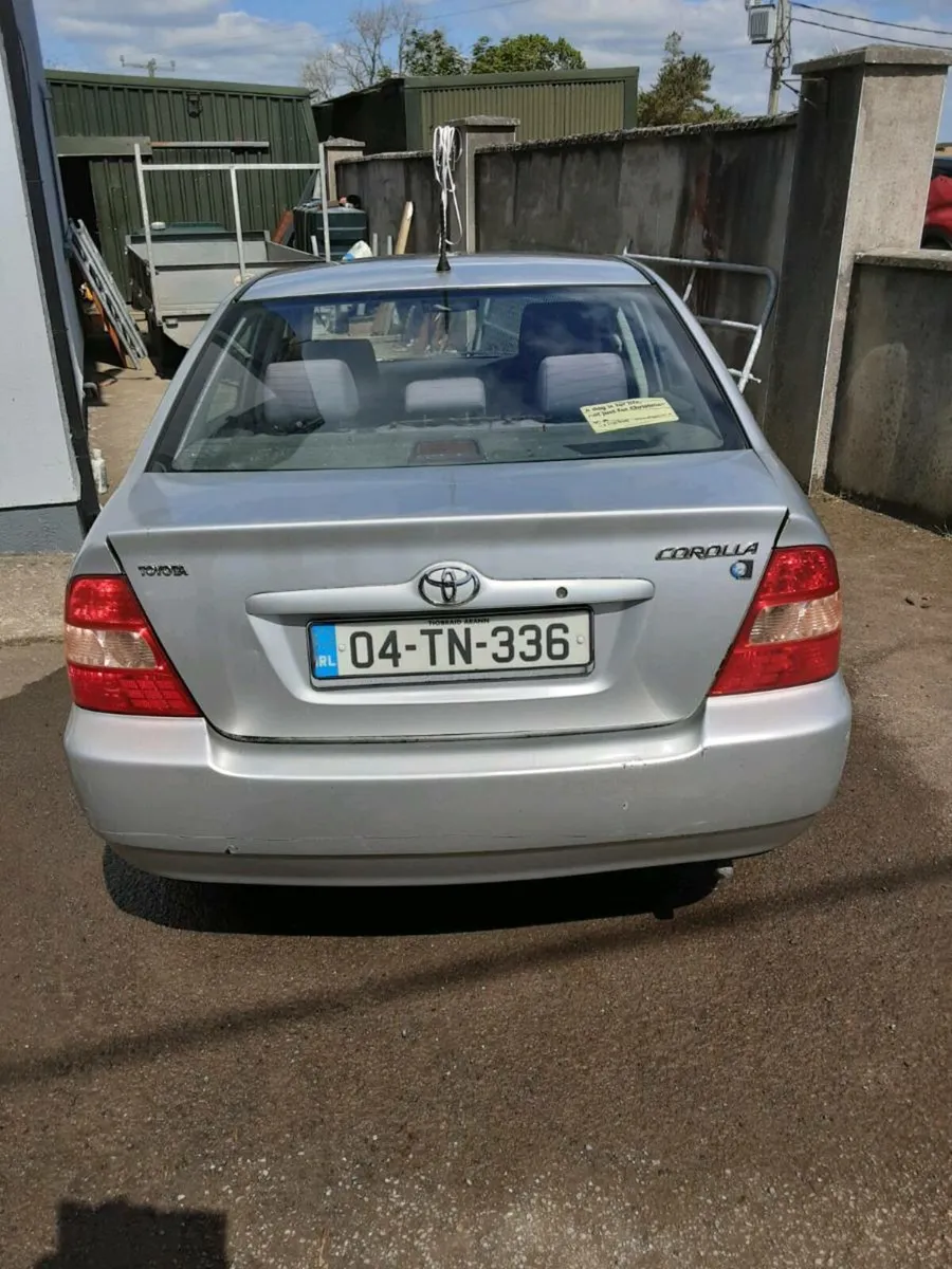 04 Toyota Corolla Manual - petrol. - Image 2