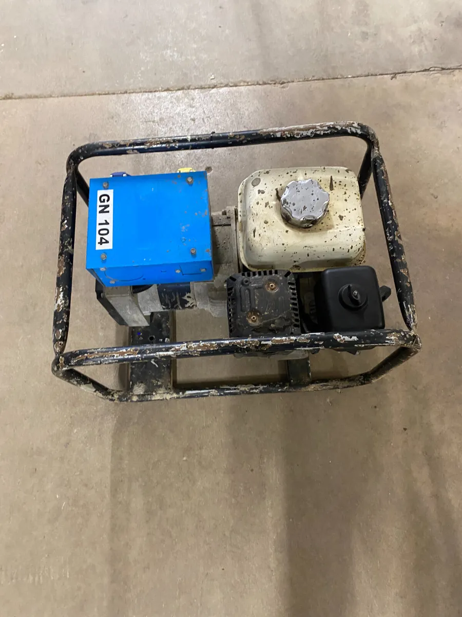 2020 STEPHILL SE2700 2.2KW PETROL GENERATOR - Image 2
