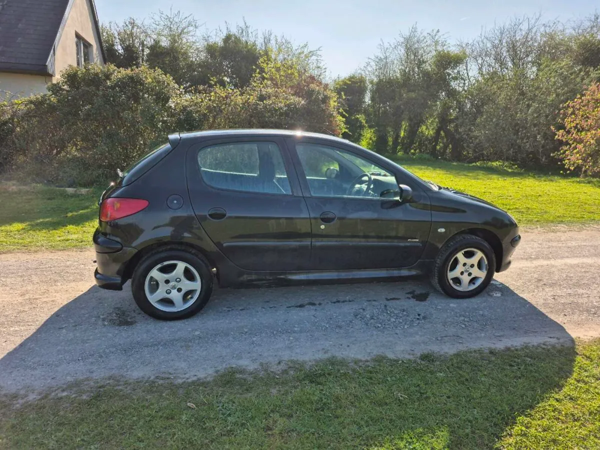 PEUGEOT 206 1.4 - Image 4