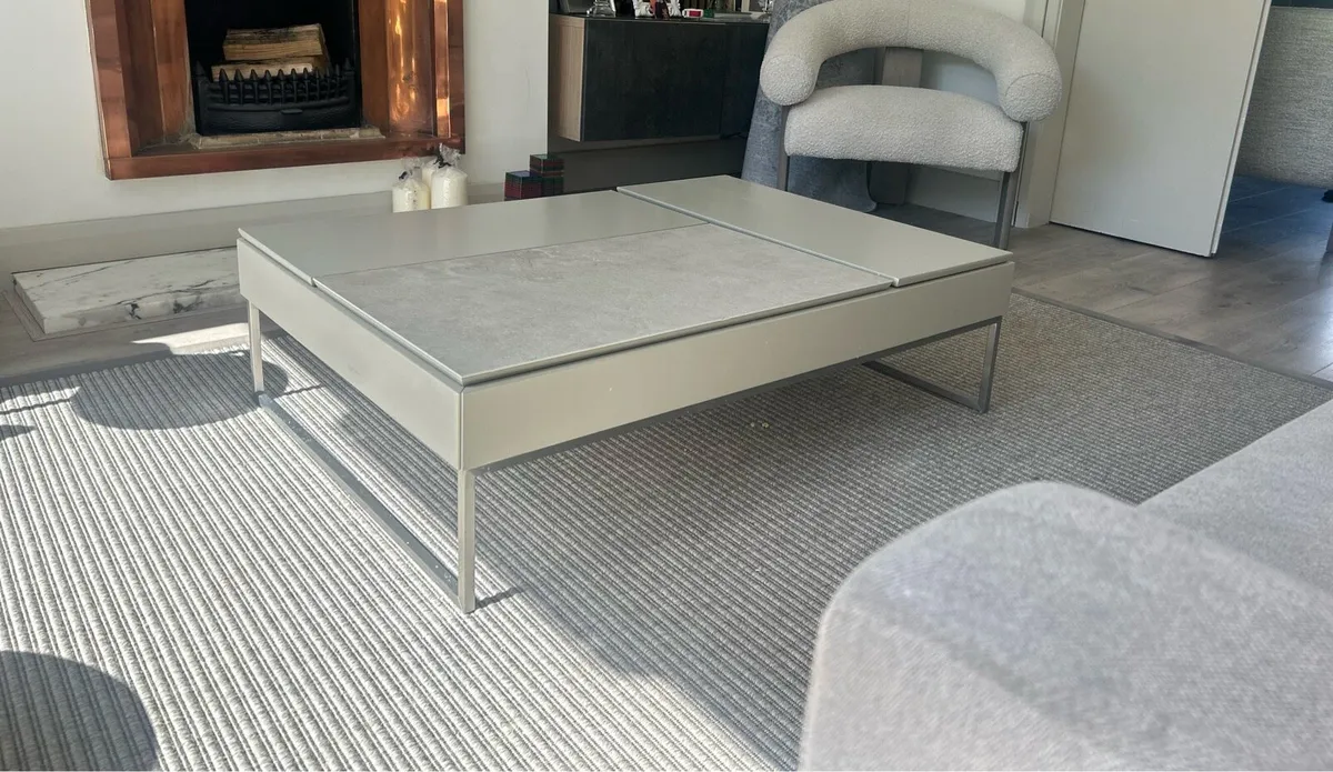 Coffee table - Image 2