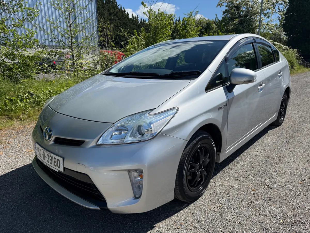 Toyota Prius 52000km!!! - Image 3