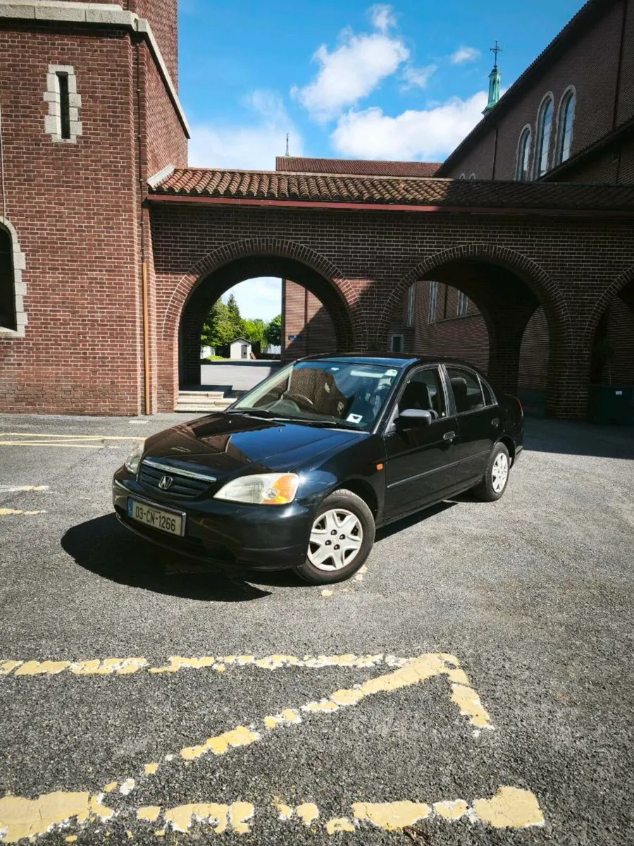 Honda civic - Image 1