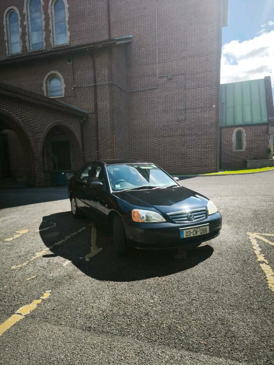 Honda civic - Image 2