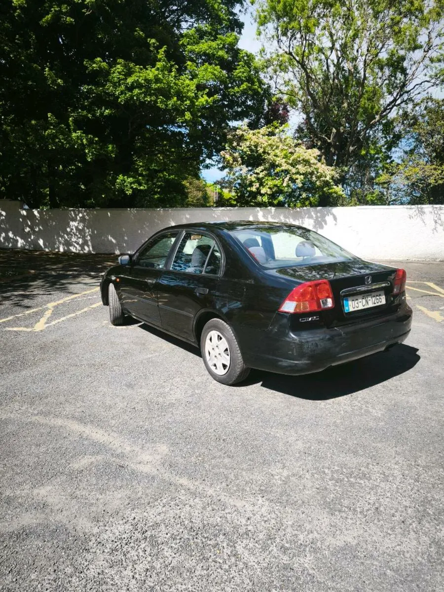 Honda civic - Image 4