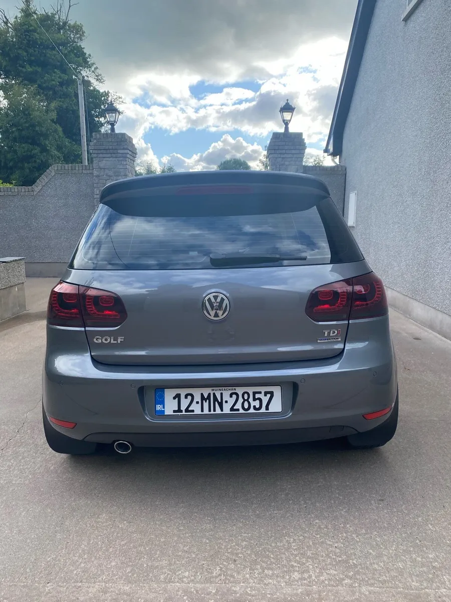 Volkswagen Golf 1.6l TDI Match Model - Image 4
