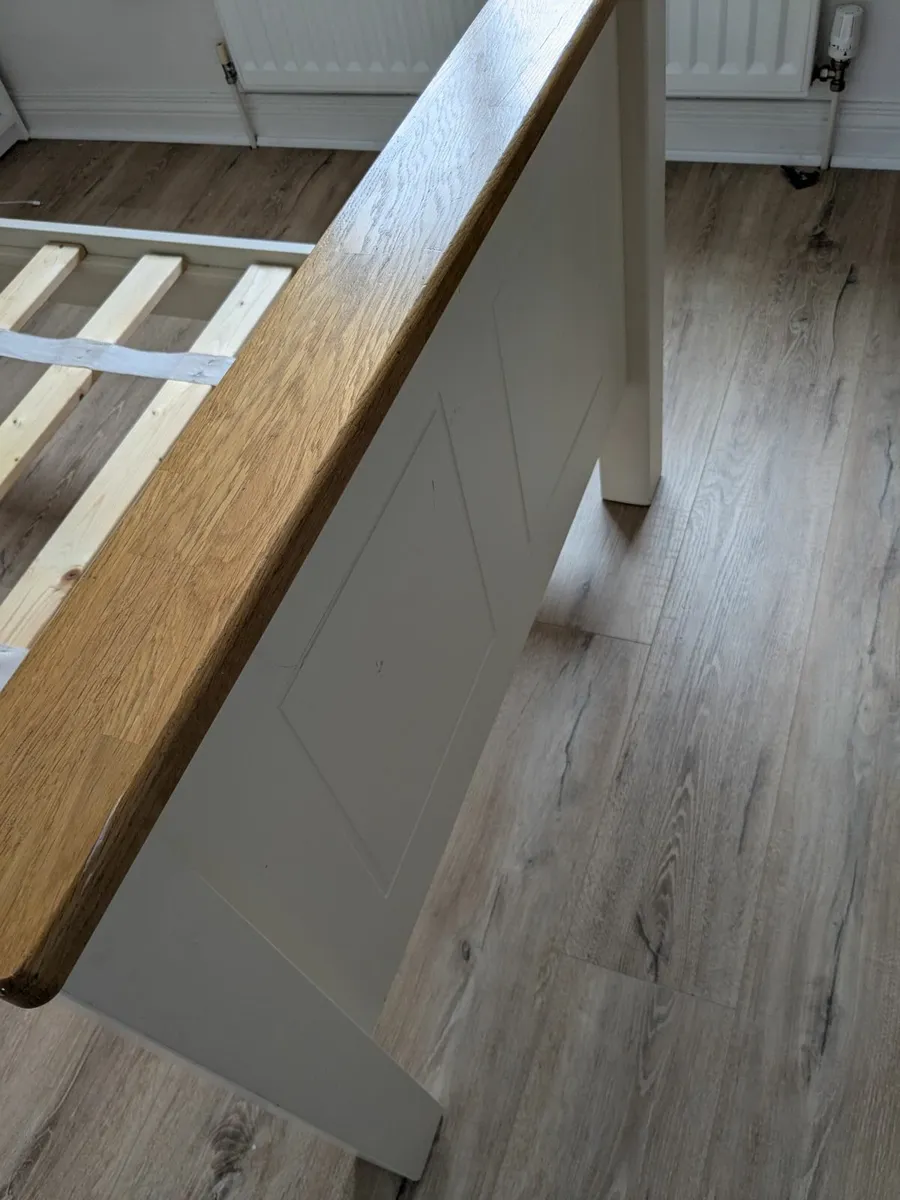 Bed - Image 2