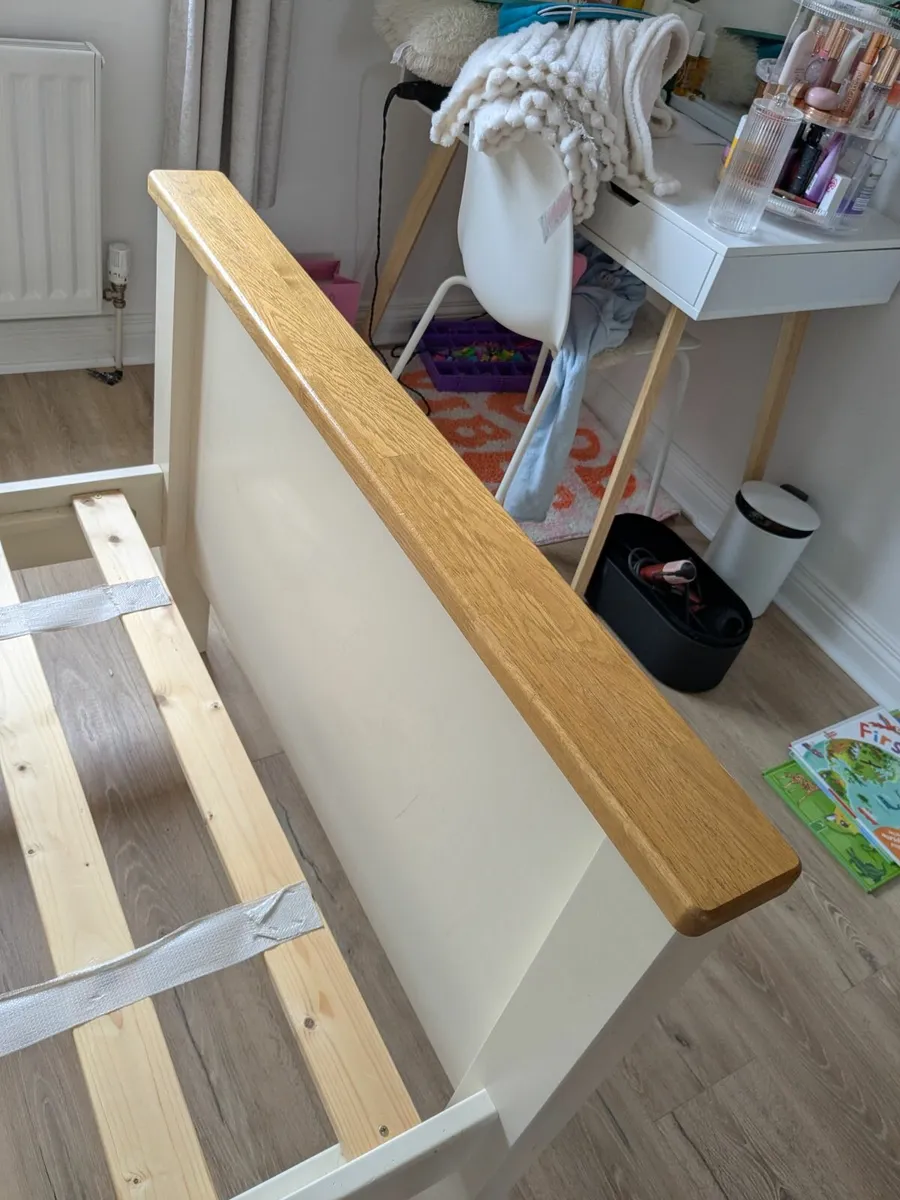 Bed - Image 4