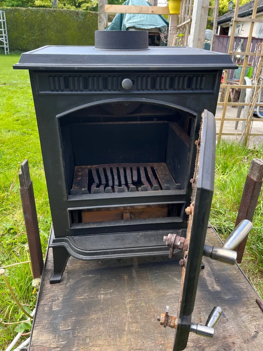 Wood Stove - Image 4