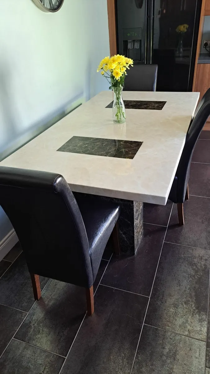 Dining table and chairs - Image 3