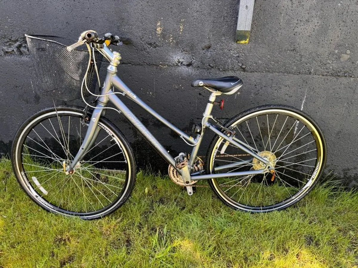ladies road bike - Image 1