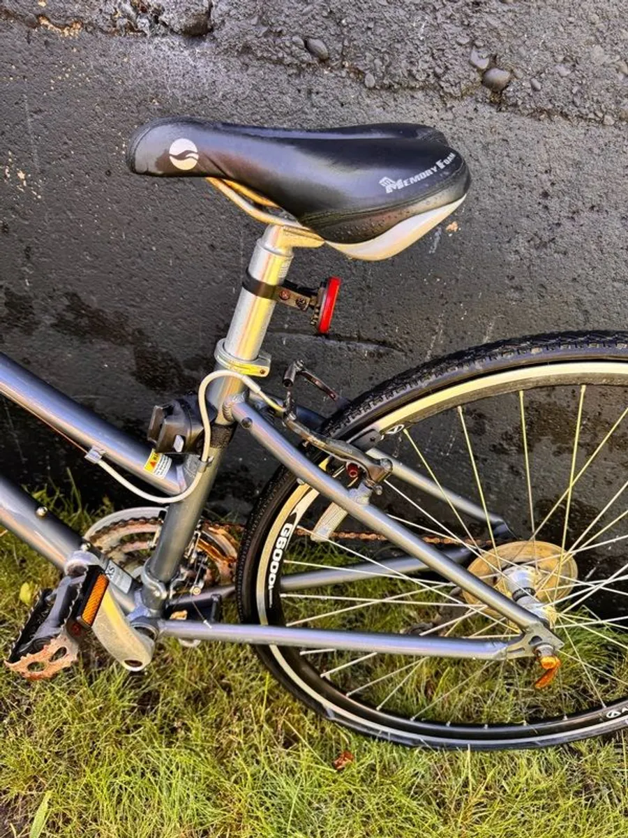 ladies road bike - Image 2