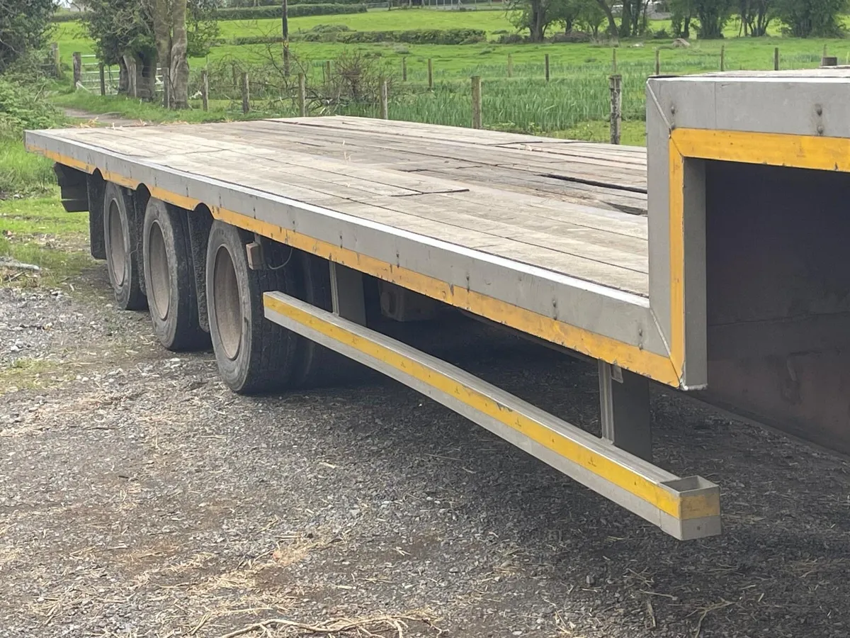 Freuhauf step frame trailer - Image 1