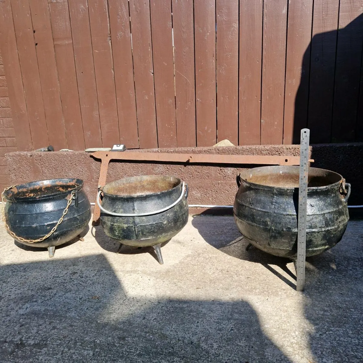 Antique large heavy vintage black pots - Image 1