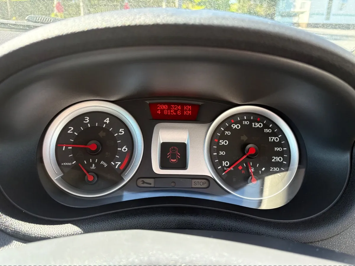 Renault Clio 2008 - Image 3
