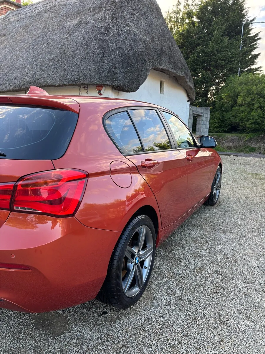 BMW 1 series 116d Sport Manual 5dr - Image 2