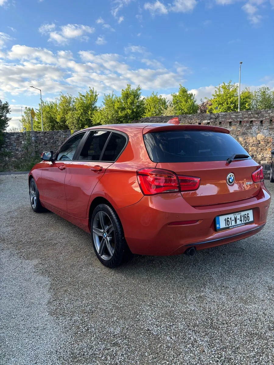 BMW 1 series 116d Sport Manual 5dr - Image 4