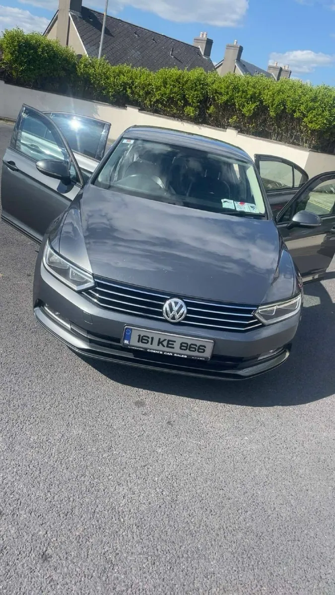Volkswagen Passat 2016 - Image 3