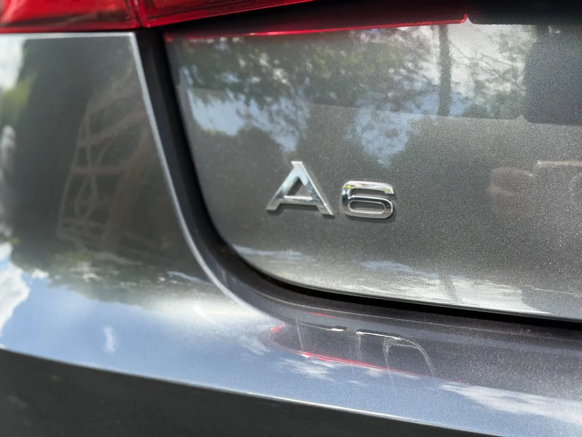 Audi A6 161 S-Line Black Edition - Image 2