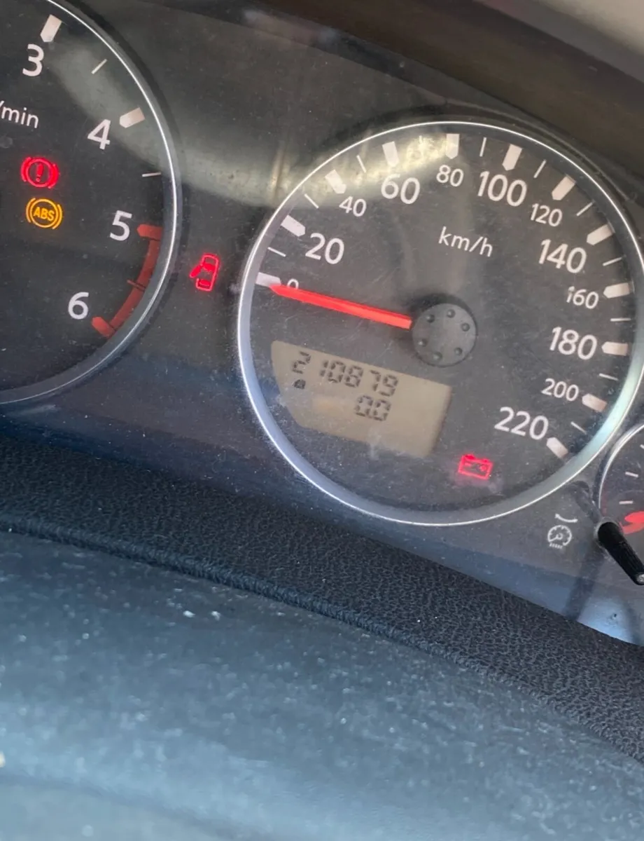 Nissan Pathfinder 2008 - Image 3