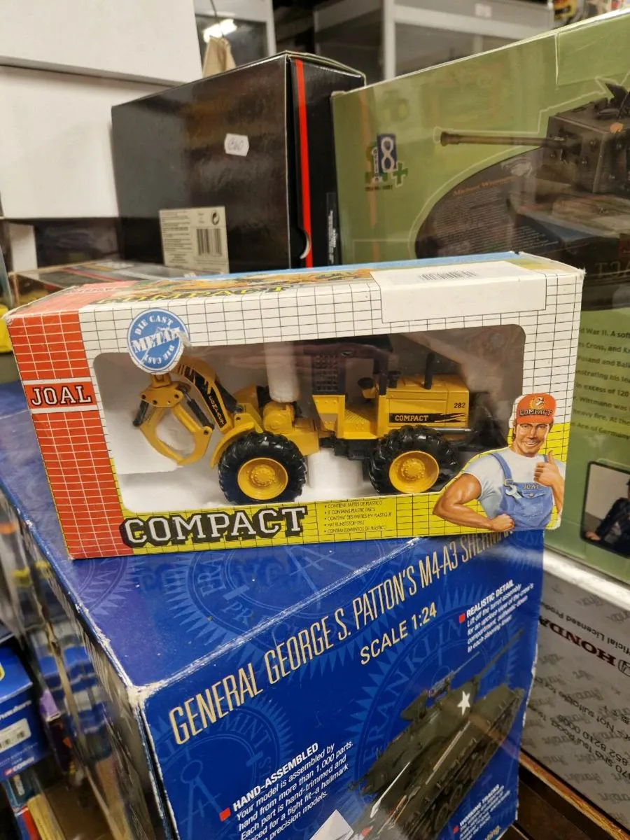 Corgi Joal Log Skidder - Image 1