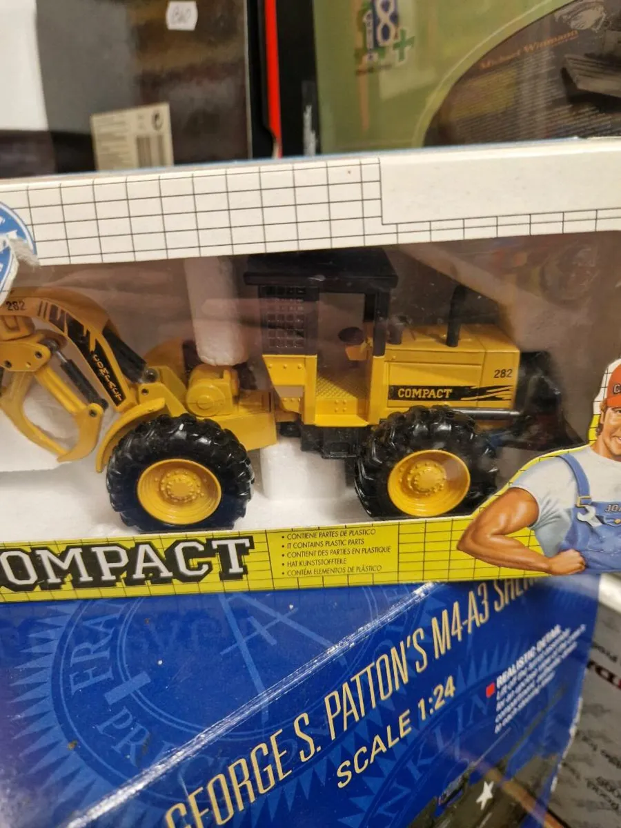 Corgi Joal Log Skidder - Image 2