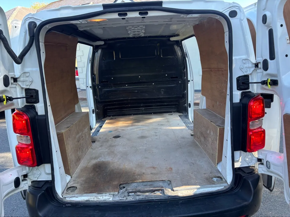 Peugeot Expert 2020 - Image 3