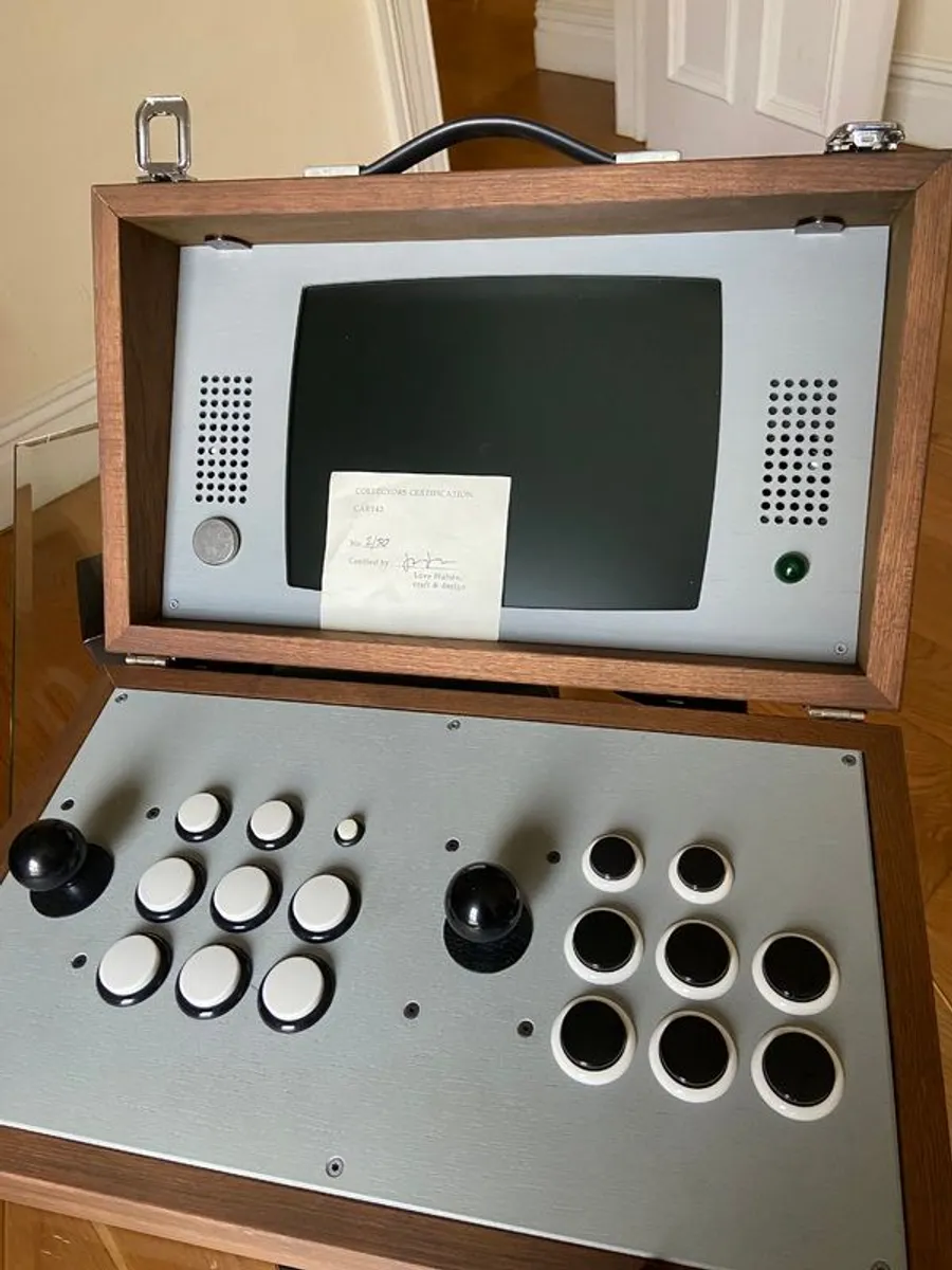 Limited Edition Love Hulten Cary42 Arcade Console - Image 2