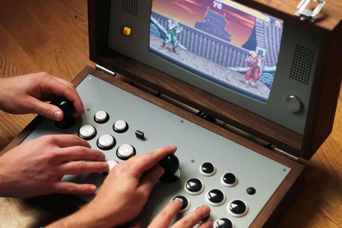 Limited Edition Love Hulten Cary42 Arcade Console - Image 4